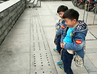 62037b5agw1f9dq7lq7bag208q06me81.gif